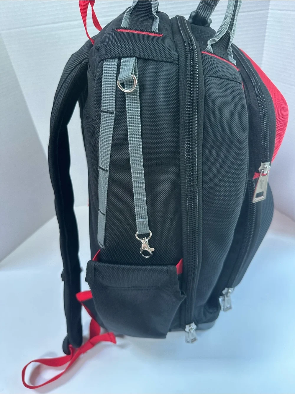 Milwaukee Ultimate Jobsite Backpack 15 in. Like New